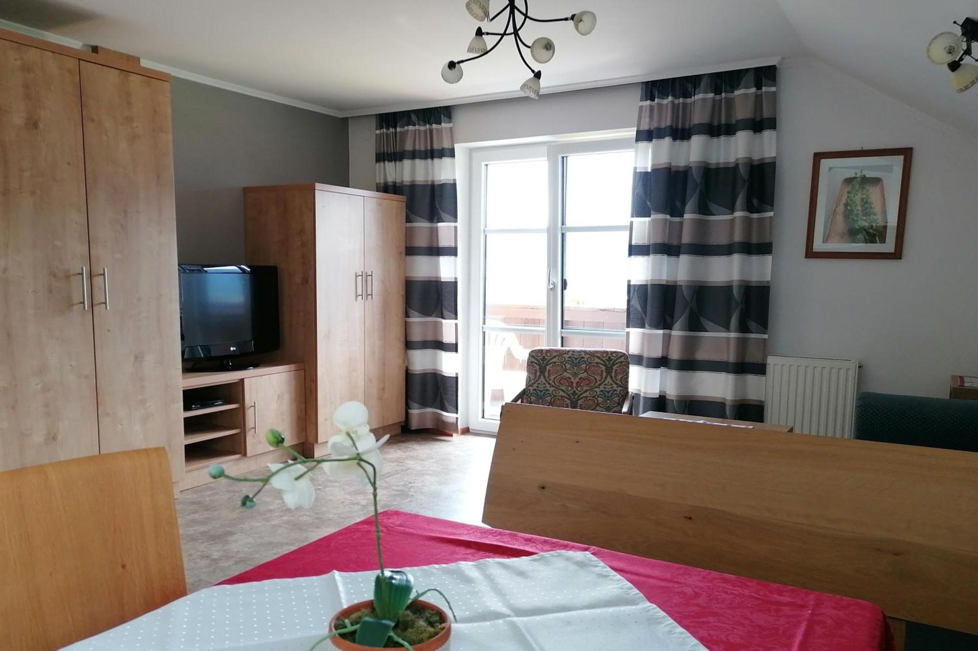 Apartmenthaus Oberlehen アプテナウ エクステリア 写真