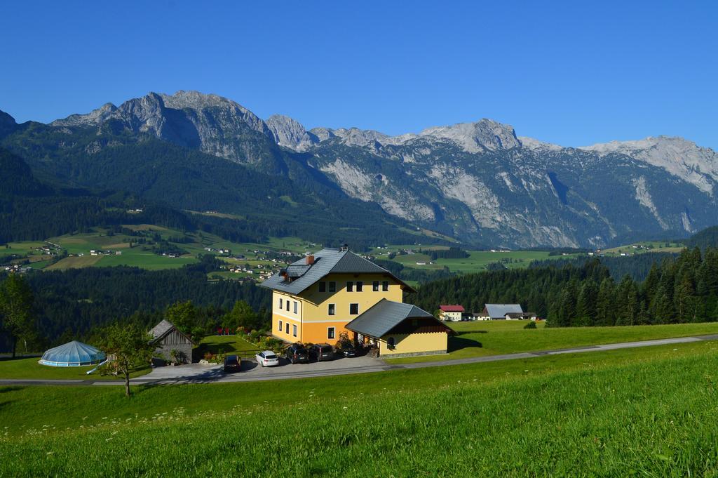 Apartmenthaus Oberlehen アプテナウ エクステリア 写真